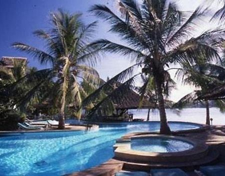 Tamarind Village Hotel Apartments Mombasa Bagian luar foto