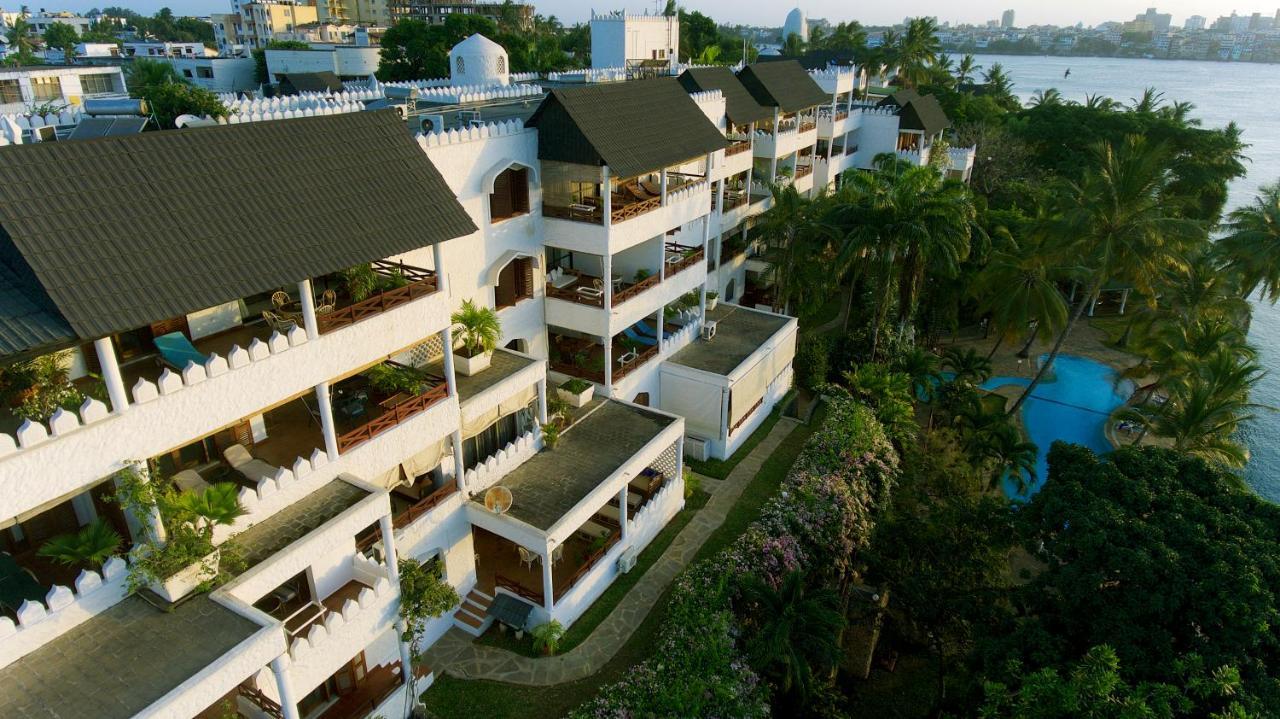 Tamarind Village Hotel Apartments Mombasa Bagian luar foto