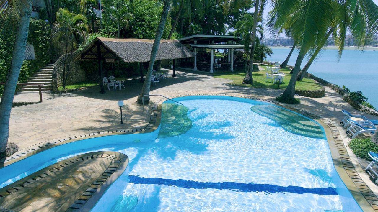 Tamarind Village Hotel Apartments Mombasa Bagian luar foto